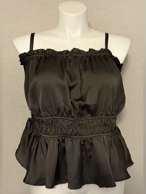 NWOT Size 2(X) Torrid Ruffle-Trim Tank Top